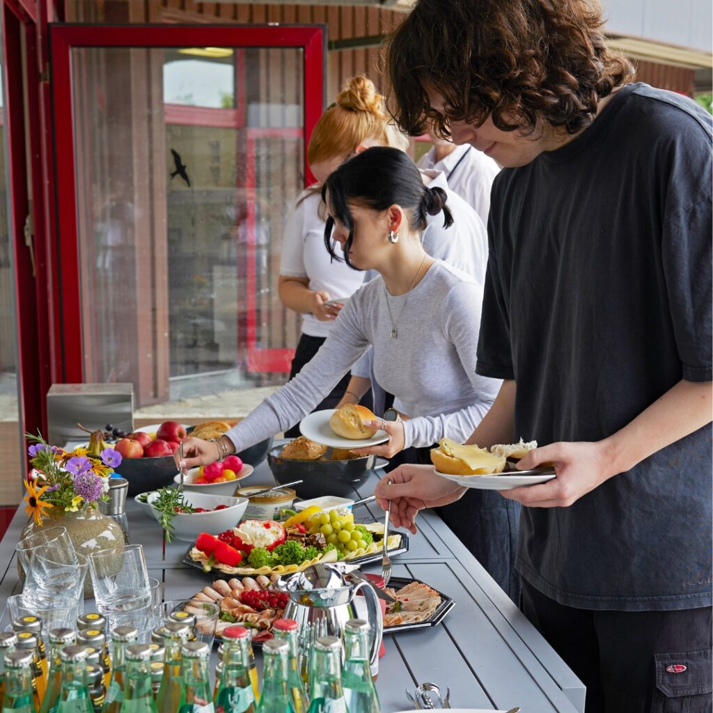 Gemeinsames Frühstück